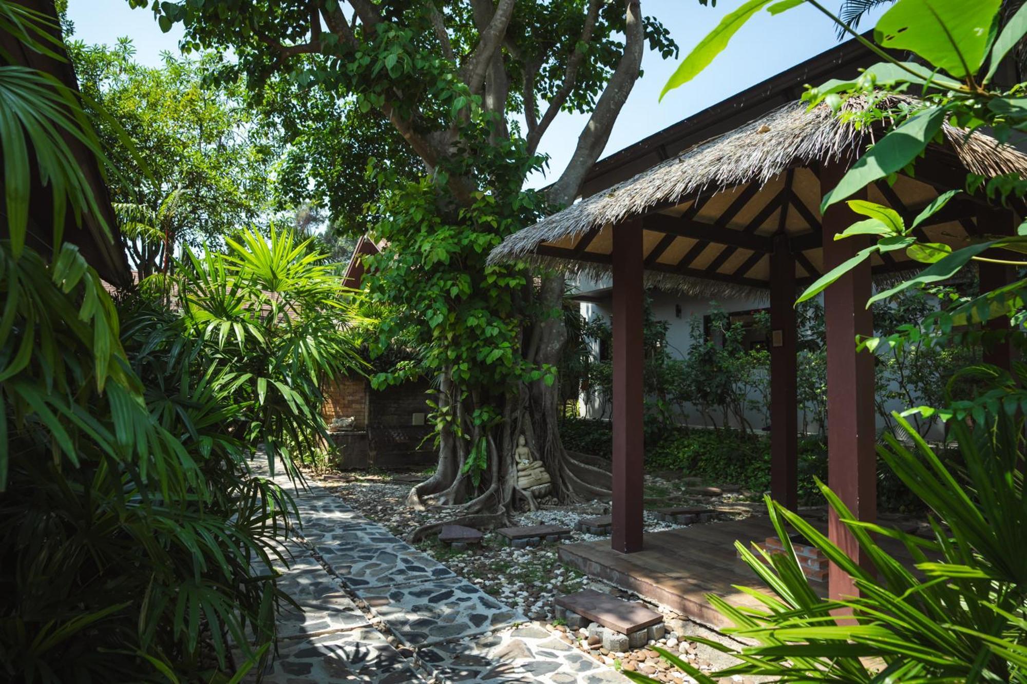 Samahita Retreat Hotel Laem Sor Exterior foto